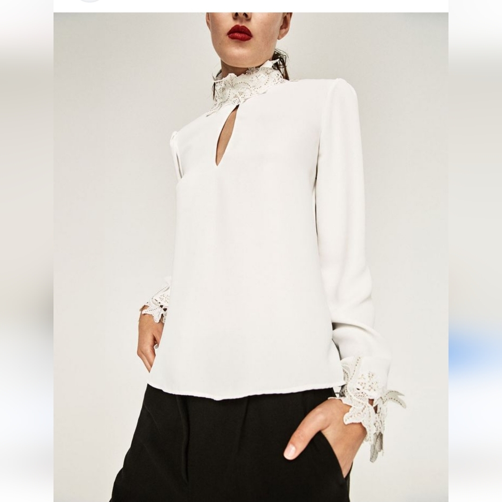 Zara blouse size M